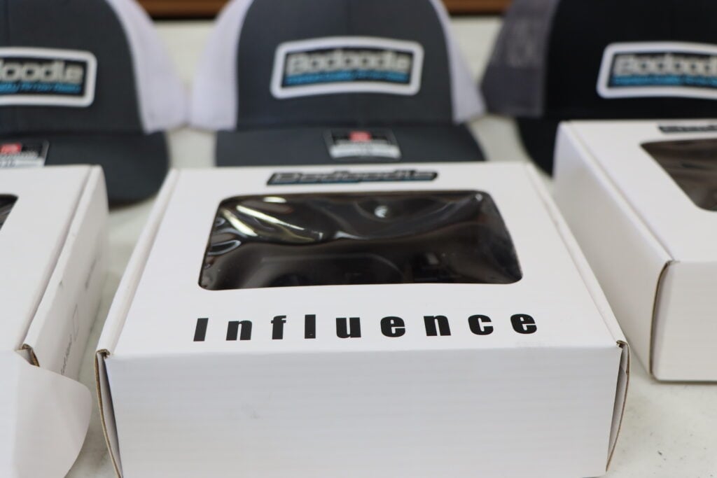 Influence Rouge Kit Influence Deluxe Kit | Specialty Archery